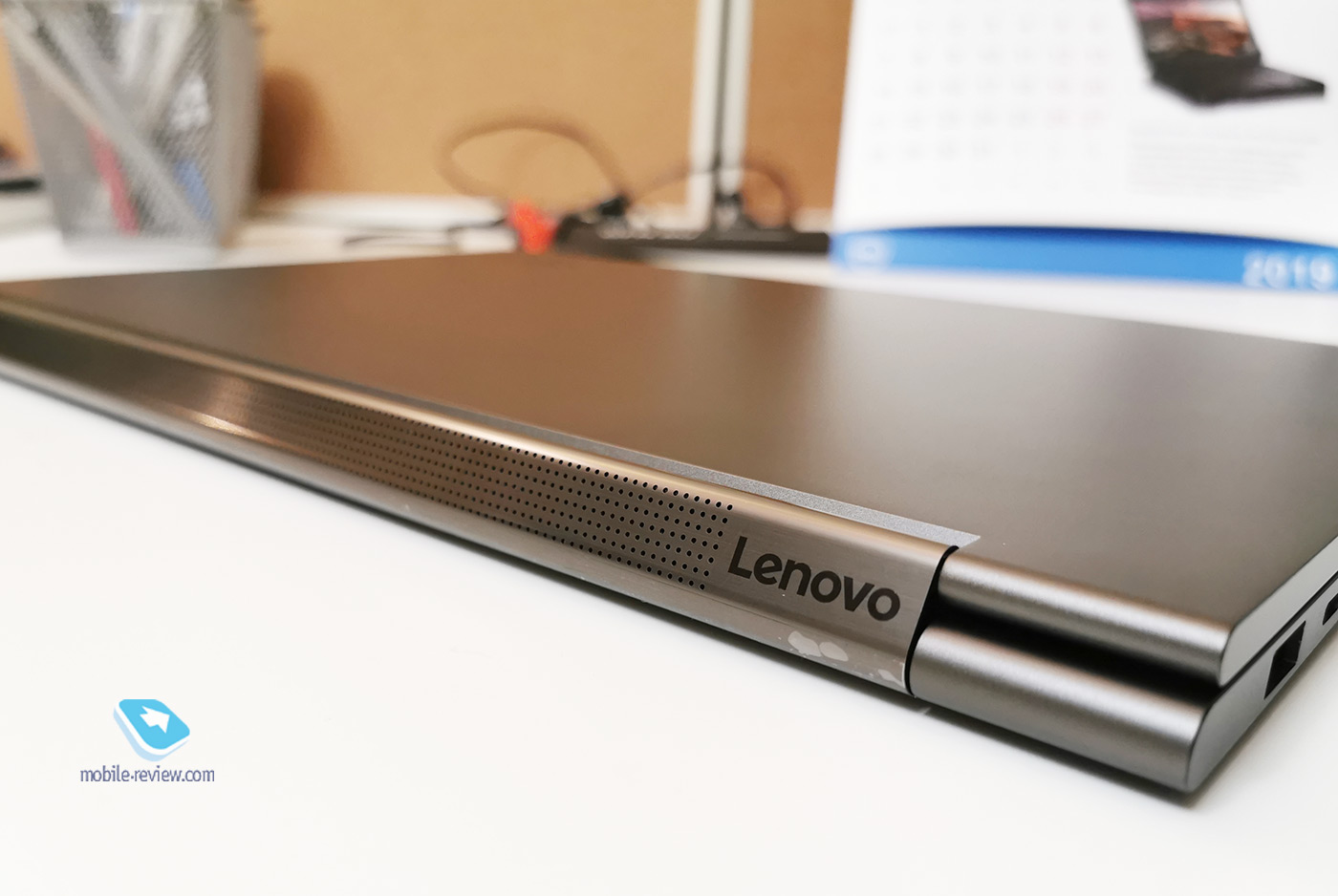 Lenovo Yoga C940:        10th Gen  Intel?