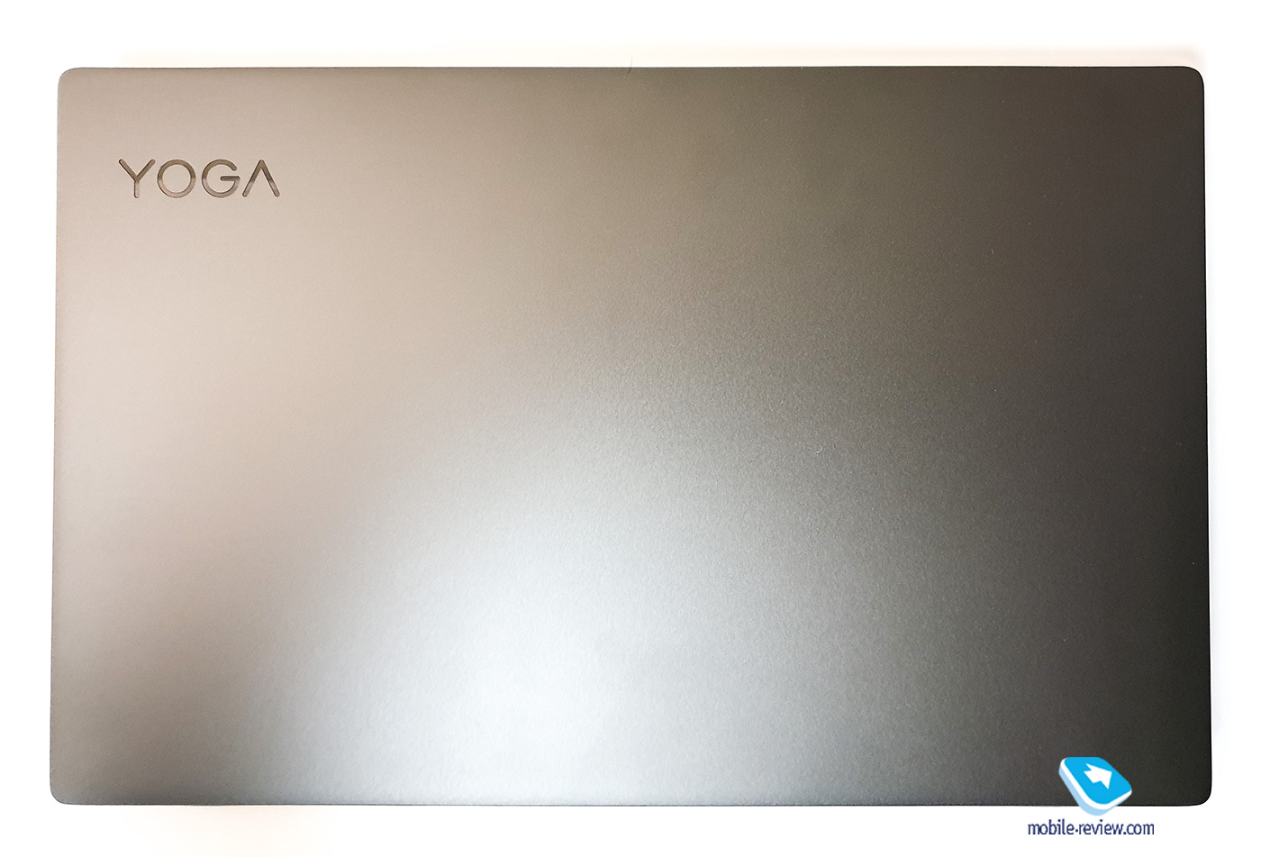   : Lenovo Yoga S740
