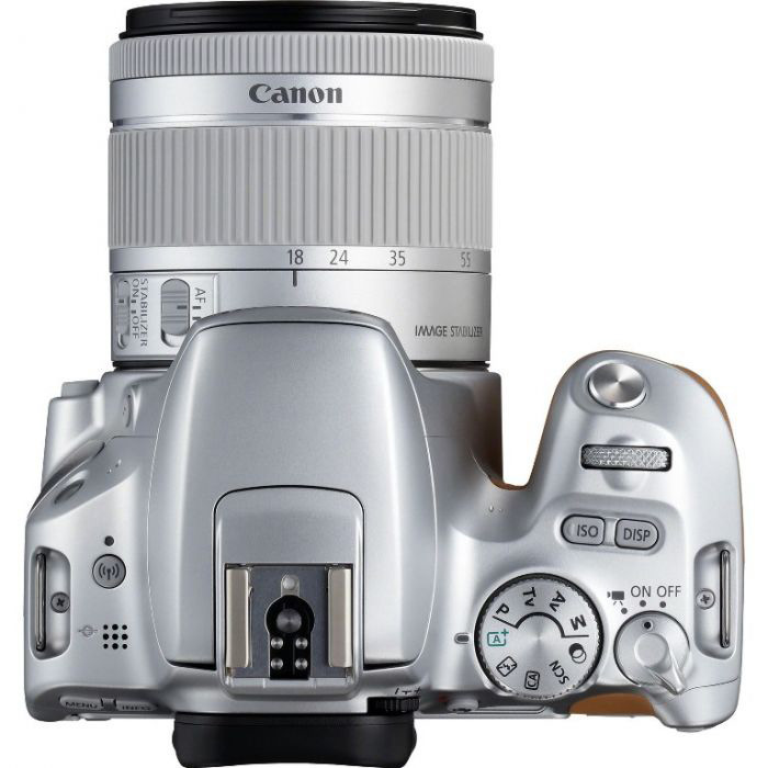 :   Canon EOS 200D  