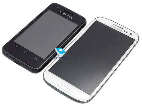 Alcatel sPOP  Samsung Galaxy S III
