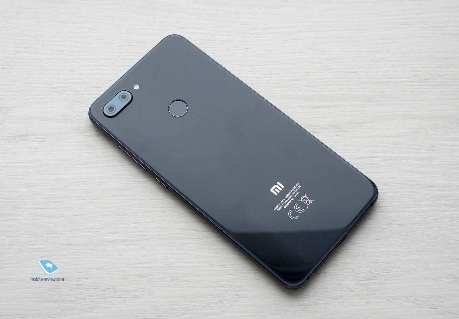   Xiaomi Mi 8 Lite