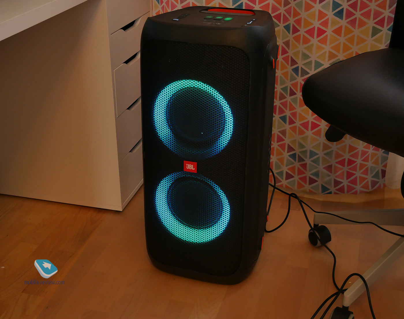 JBL Partybox 310 Review Speaker - Loud 240 Watts