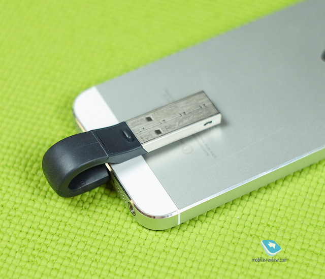 USB-флеш-накопитель SanDisk iXpand