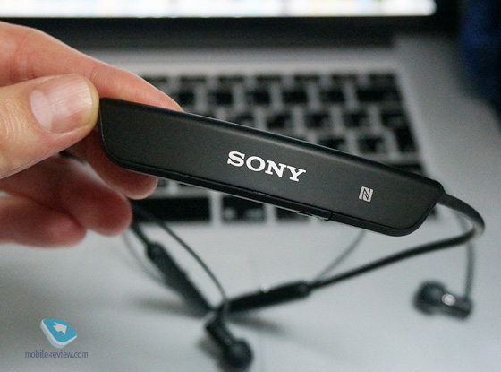Bluetooth-гарнитура Sony SBH-80
