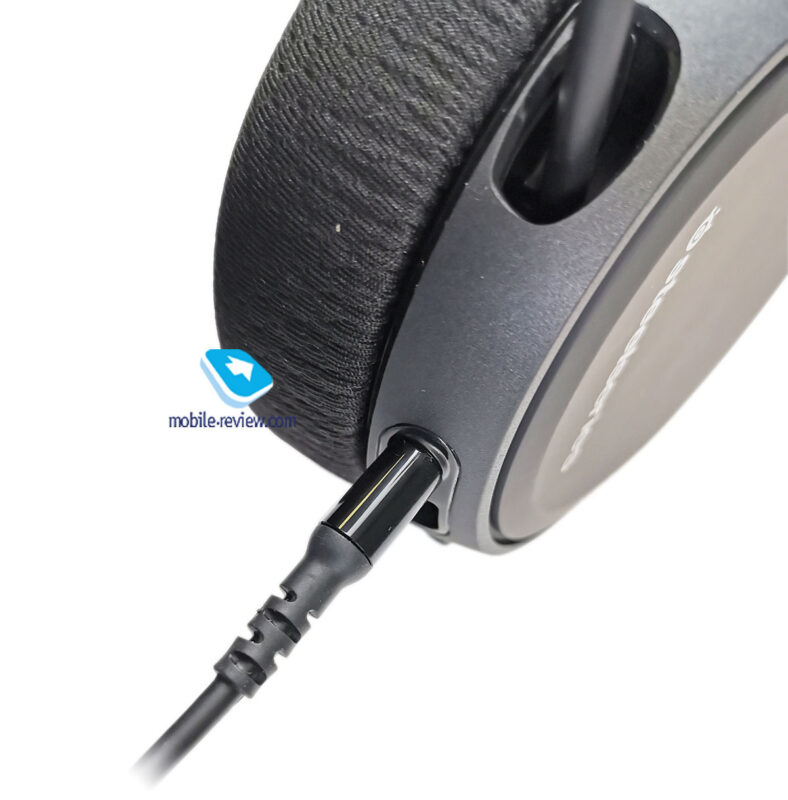 Обзор игровых гарнитур SteelSeries Arctis 1 Wireless и Arctis 3 Console