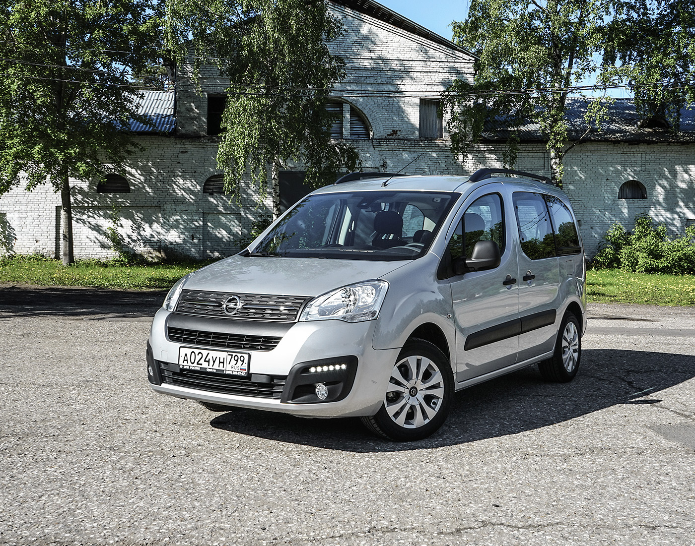 Тест Opel Combo Life. Универсальное решение — Mobile-review.com — Все о  мобильной технике и технологиях