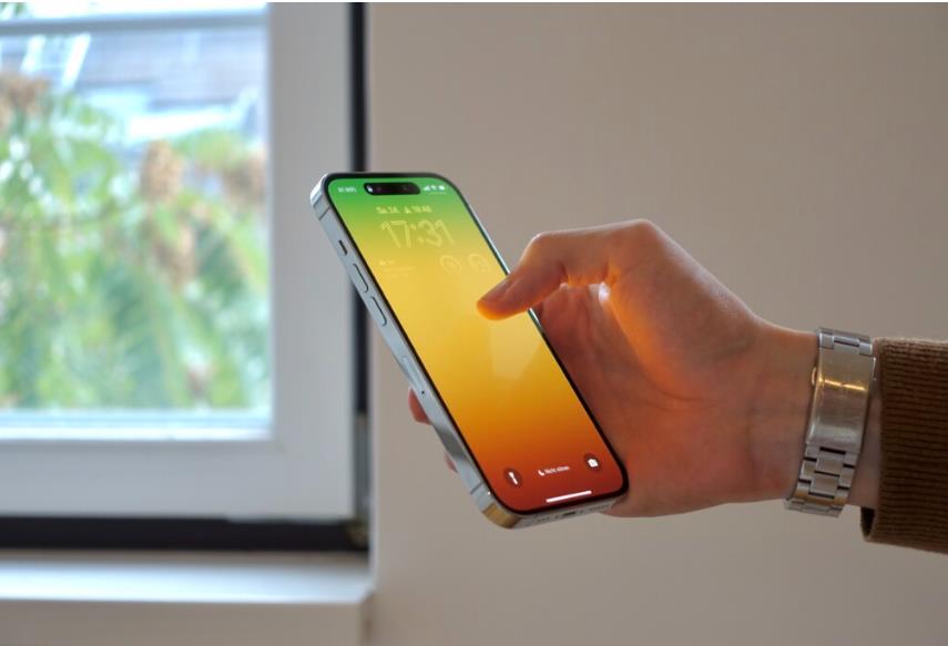 Apple удалось стать единственным поставщиком с положительной динамикой ...