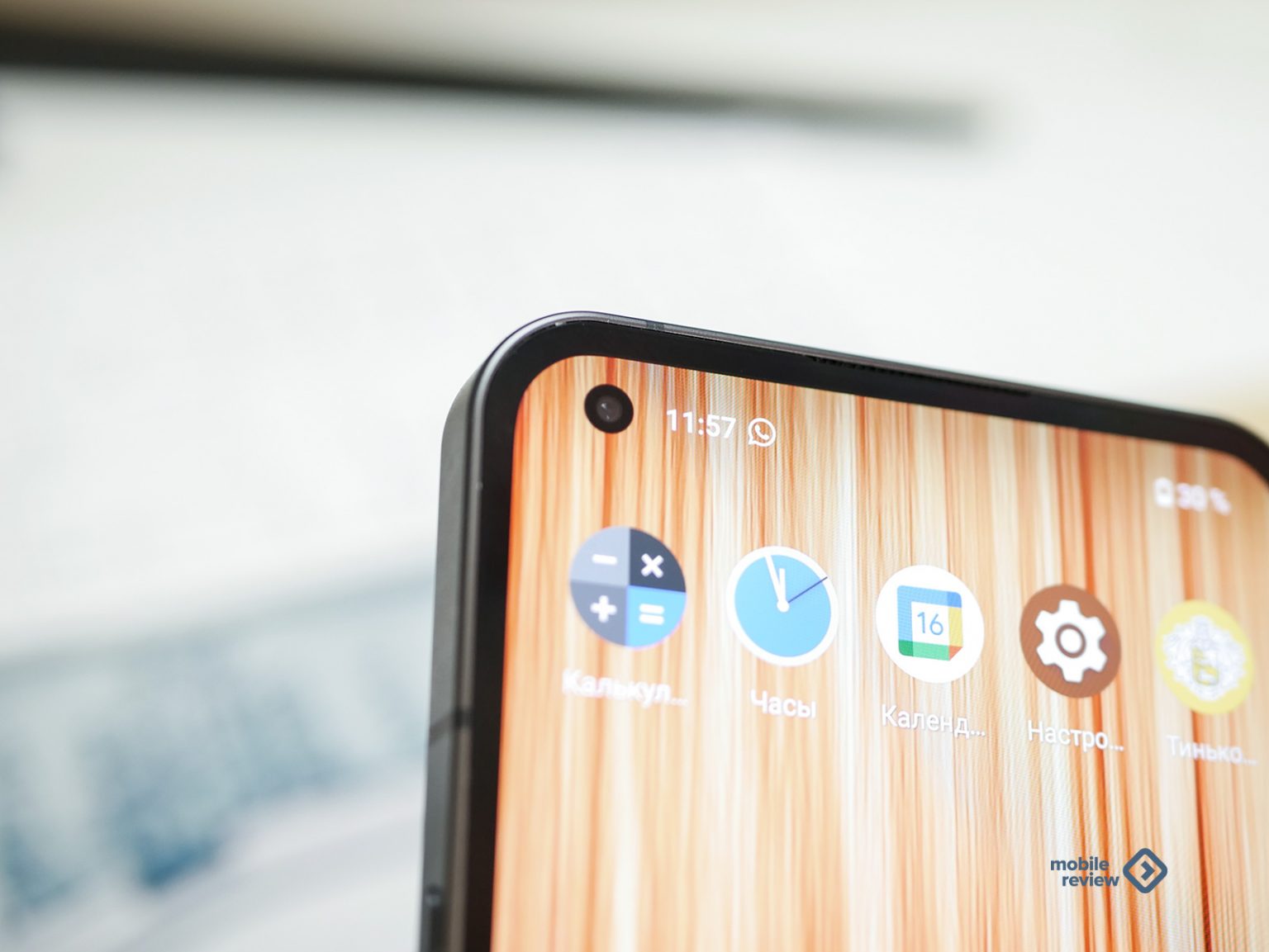 Обзор Nothing Phone (1): оригинально, но со странностями — Mobile ...