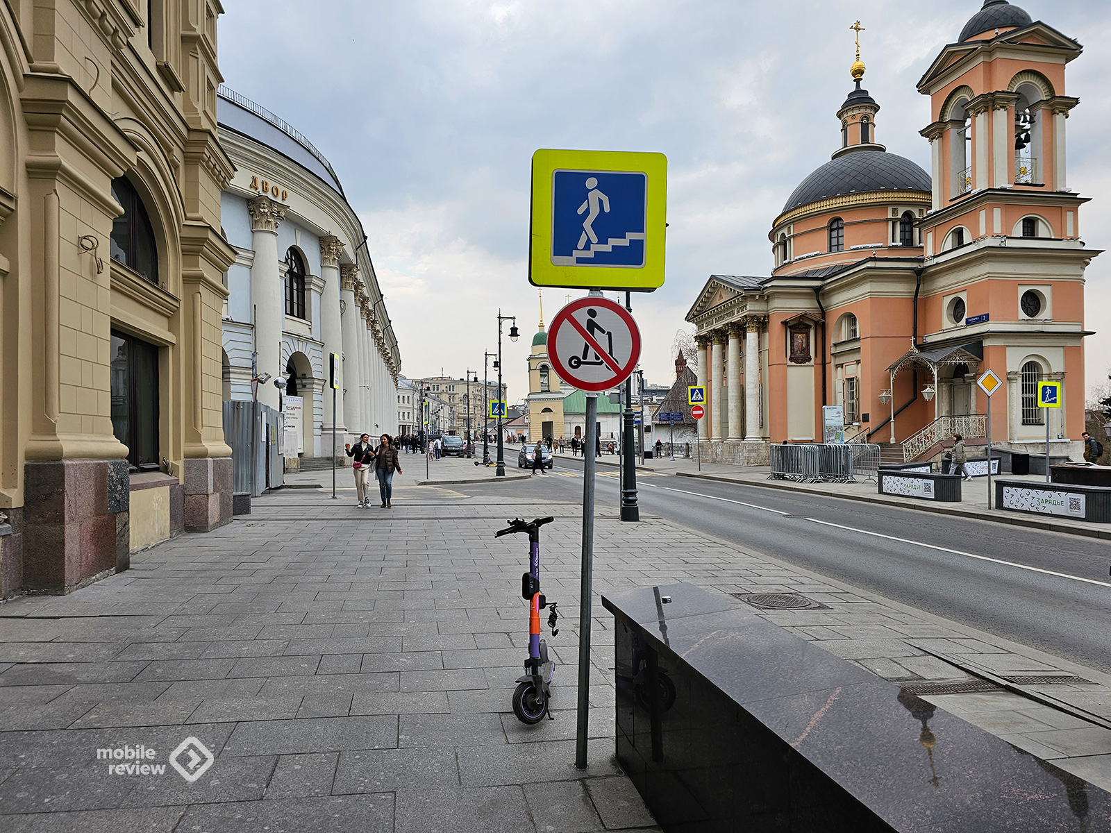Электросамокаты в городе — проклятье пешеходов или удобный вид транспорта