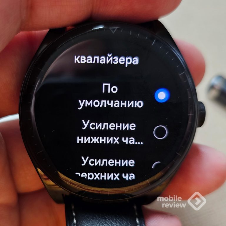 Обзор умных часов с TWS-наушниками в корпусе — Huawei Watch Buds ...