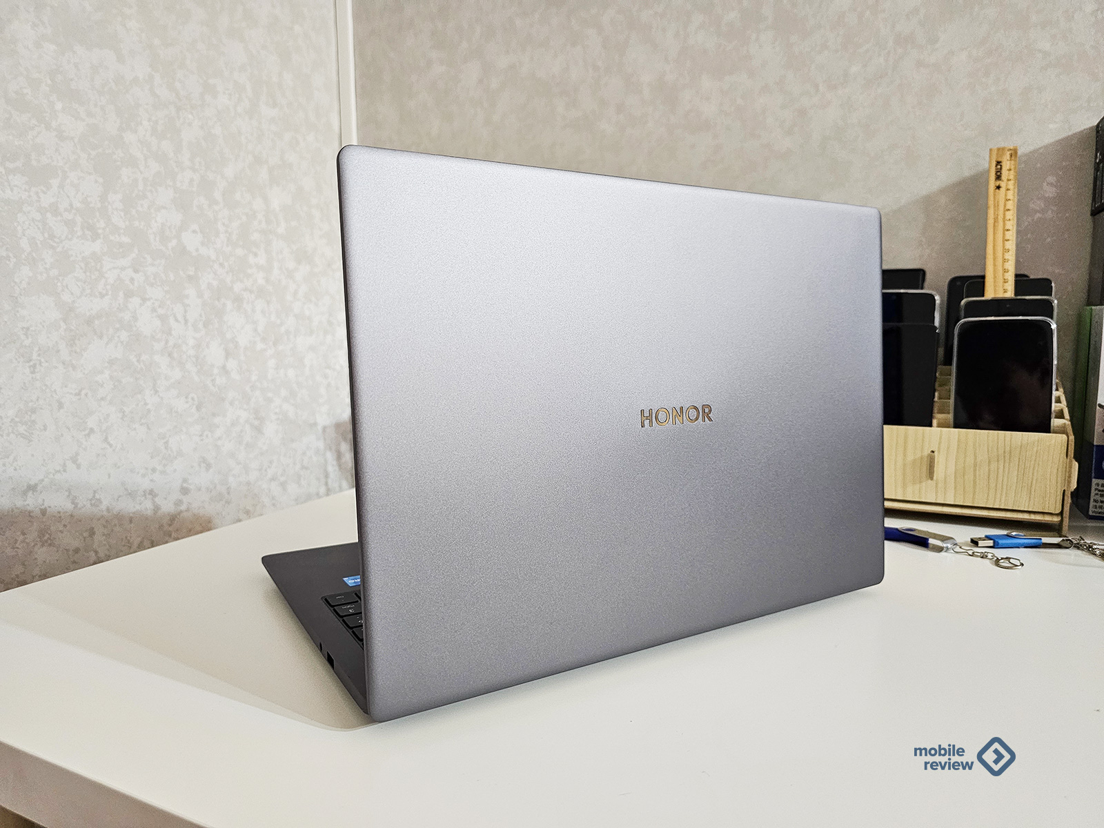 Honor magicbook x16 dos