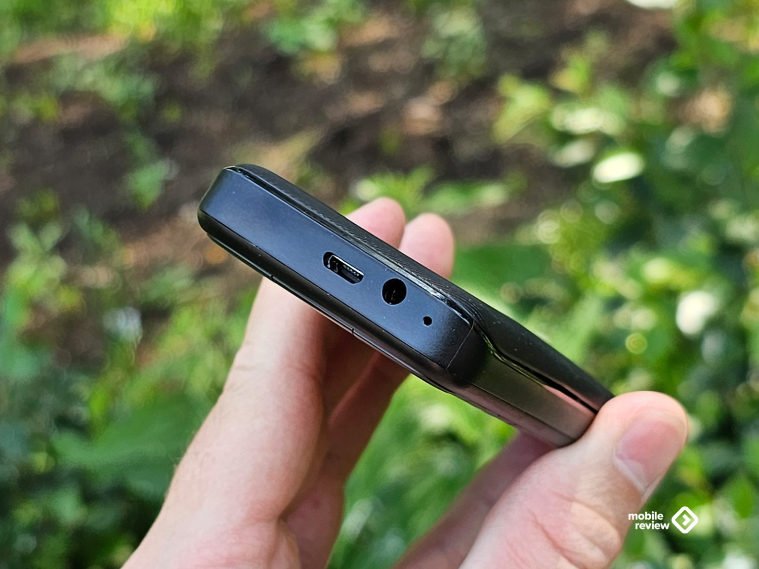 Обзор Philips Xenium E6500: 4G кнопочный телефон с VoLTE и записью ...