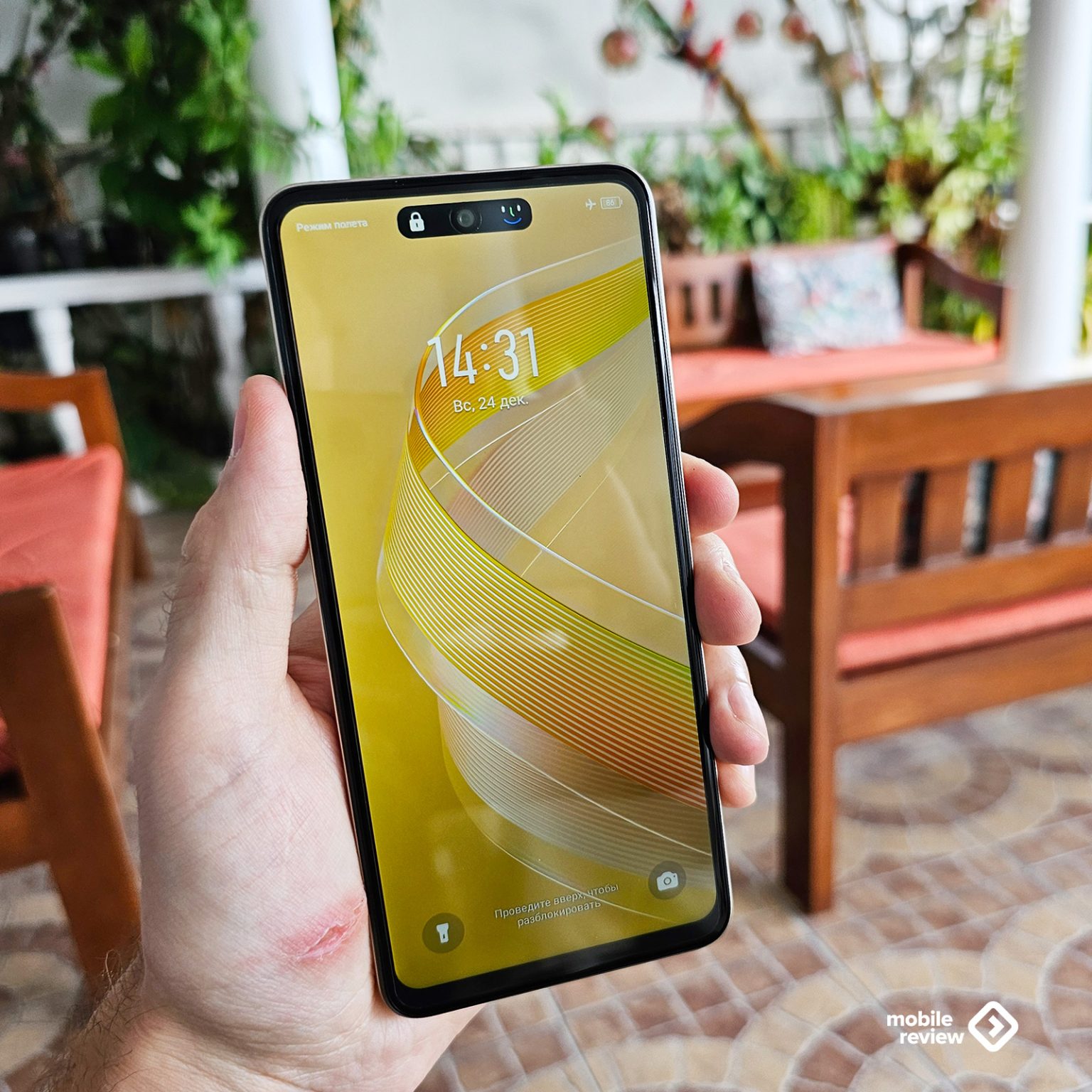 Обзор INFINIX SMART 8: что умеет смартфон дешевле 10 000 рублей ...