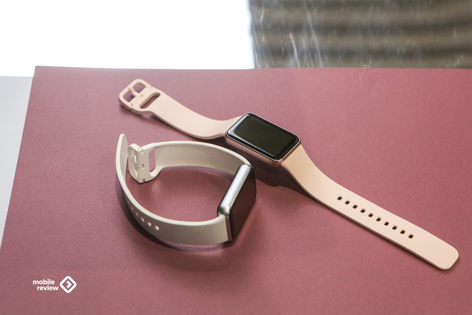 Samsung Galaxy Fit3 – умный фитнес-браслет с большим экраном — Mobile ...