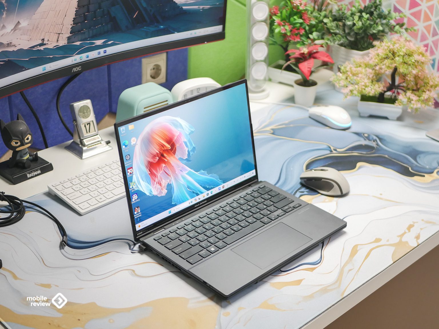 Обзор уникального ноутбука с двумя экранами — ASUS Zenbook Duo — Mobile ...