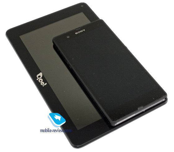 3Q Q-Pad RC0718C в сравнении с Sony Xperia Z