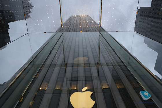 Флагманский магазин Apple на Пятой авеню – клопы, долгострой и непомерные траты