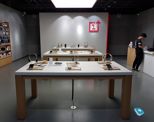 OnePlus Beijing Store