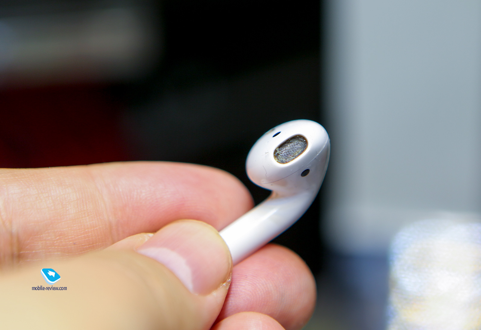 The Most Common AirPods Breakdowns and How to Fix It