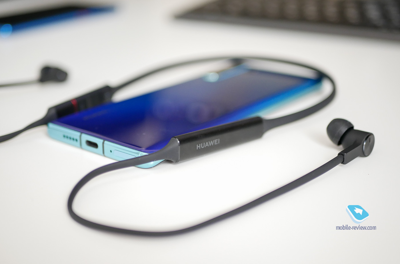 Huawei FreeLace wireless headphones review