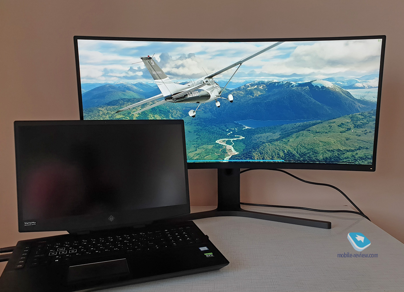 # Echo85: впечатления от Microsoft Flight Simulator; Apple как закрытая экосистема