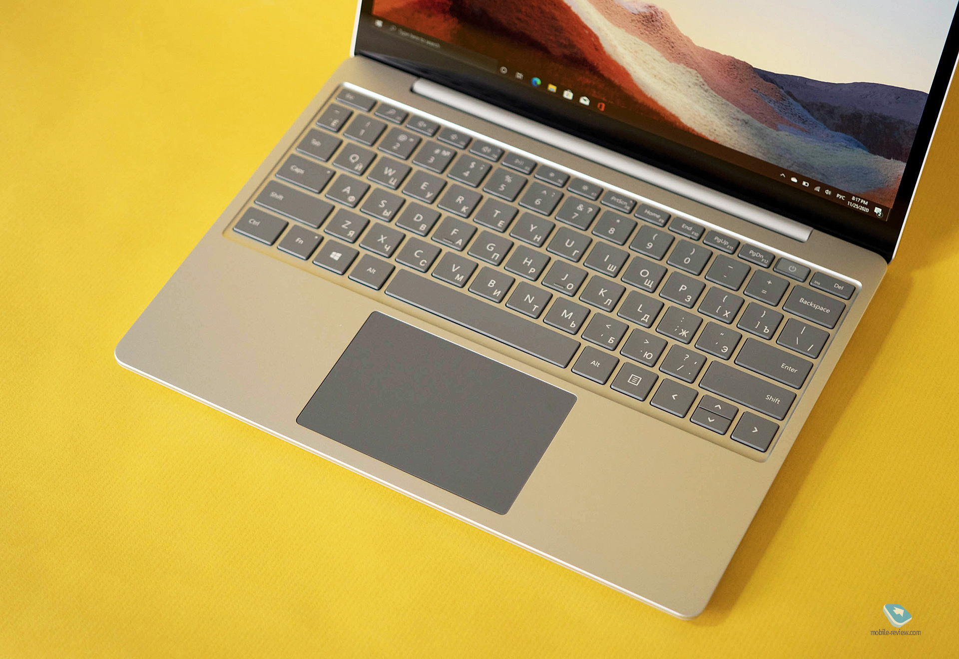 Surface laptop go microsoft