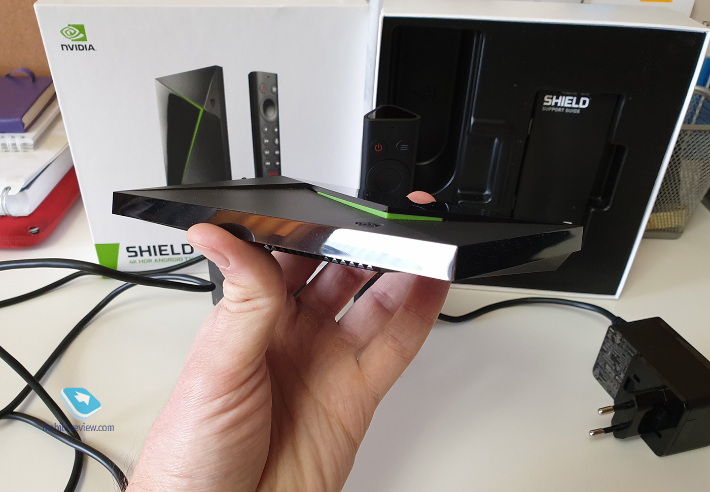 Mobile-review.com Обзор лучшей Android TV приставки Nvidia Shield TV Pro  2019