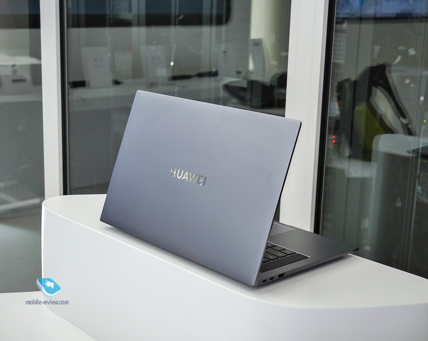 Первый взгляд на ноутбук Huawei MateBook D16