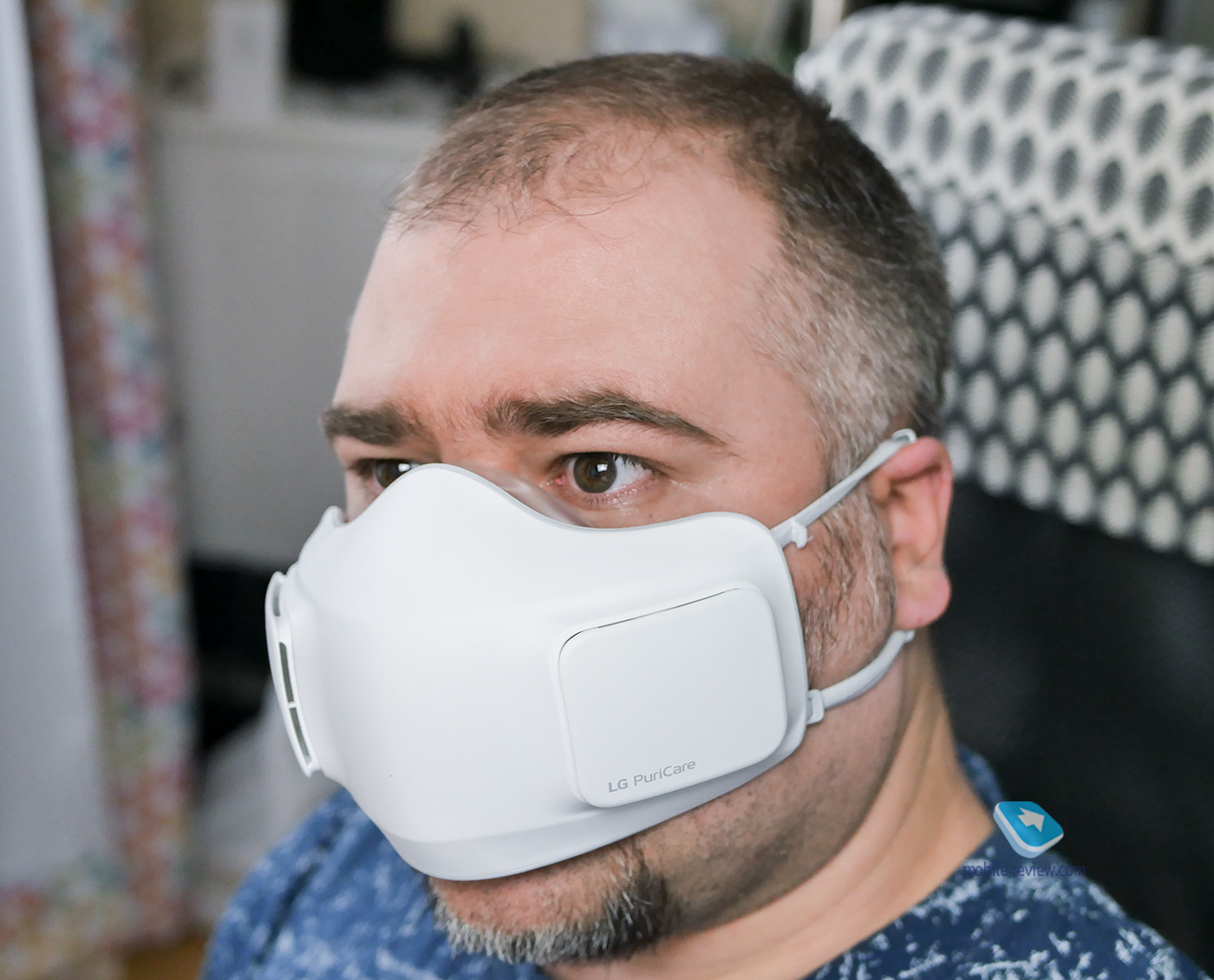 Examen du masque purificateur d'air portable LG PuriCare - jouet coûteux ou un appareil moderne important ? » width=