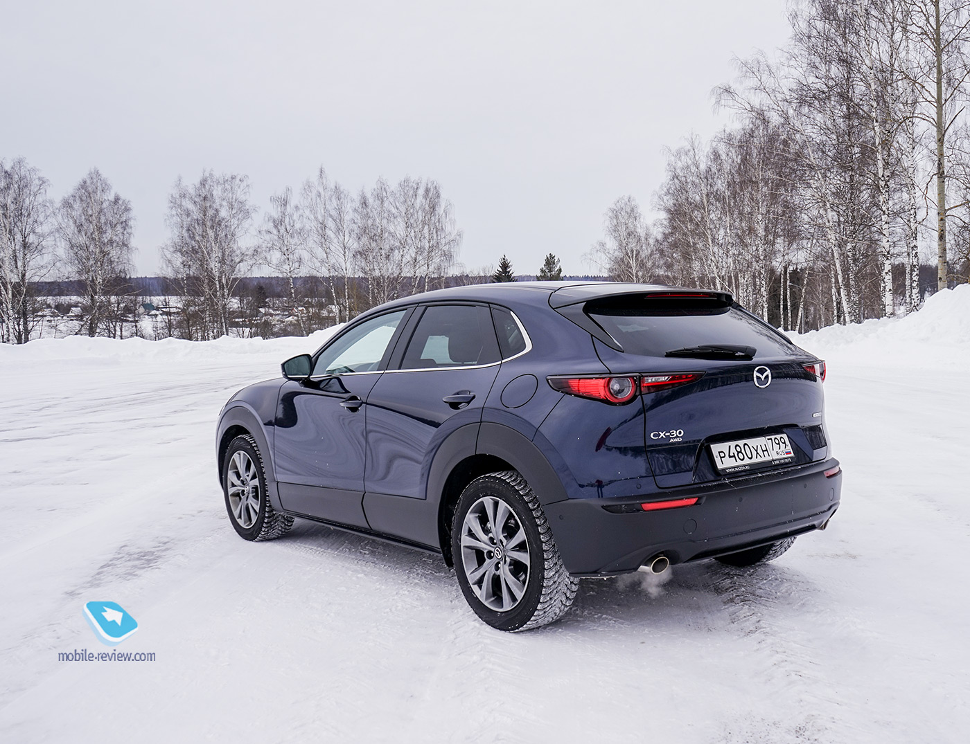 Mobile-review.com Тест Mazda CX-30. Городской самурай