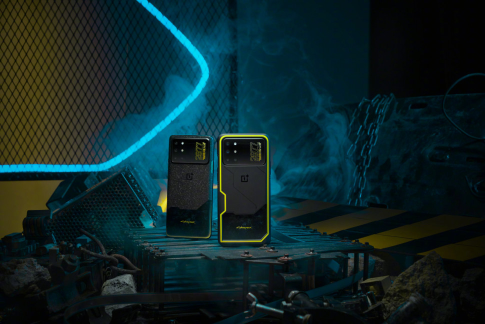 OnePlus 8T Cyberpunk 2077 Edition 1