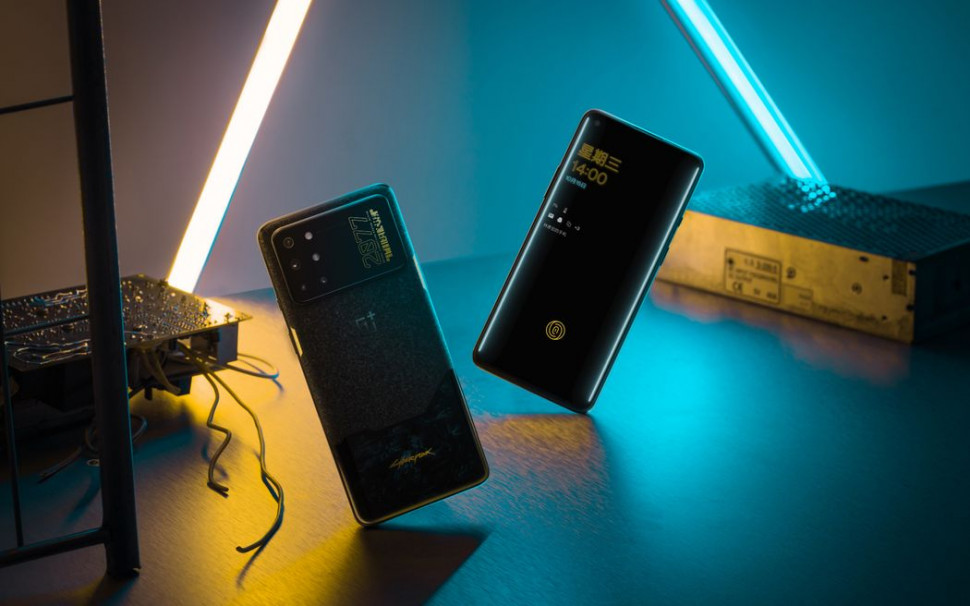 OnePlus 8T Cyberpunk 2077 Edition 2