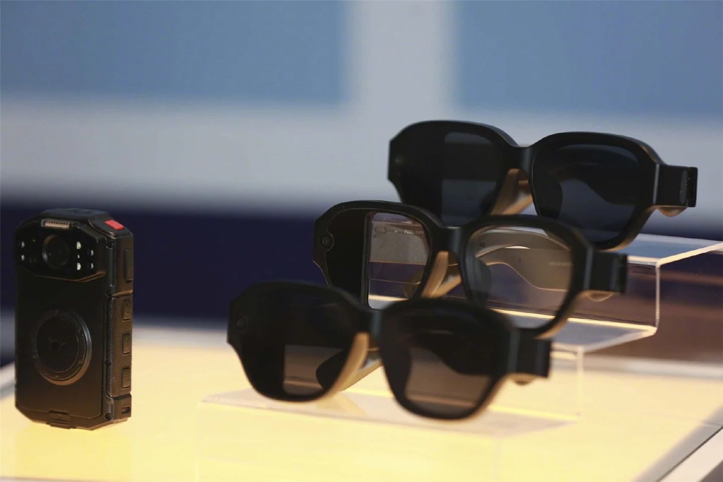 coolpad-xview-smart-ar-glasses