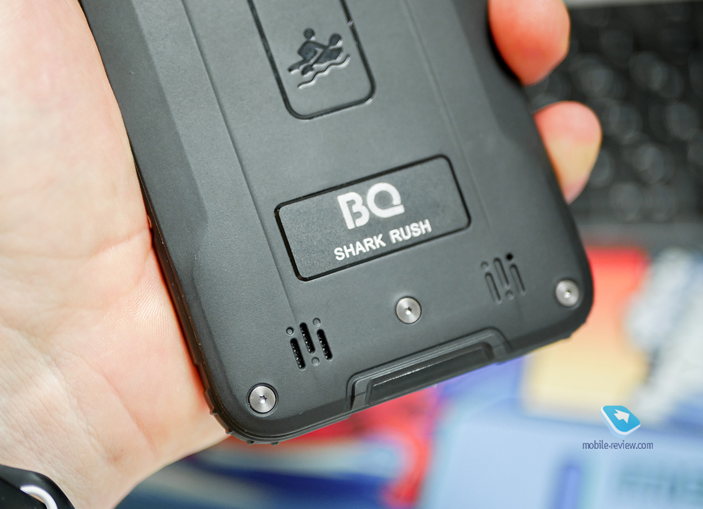 Обзор пыле- и влагозащищенного смартфона BQ Shark Rush