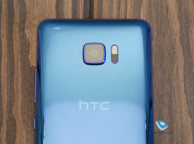 https://mobile-review.com/review/image/htc/u-ultra/pic/pic13.jpg