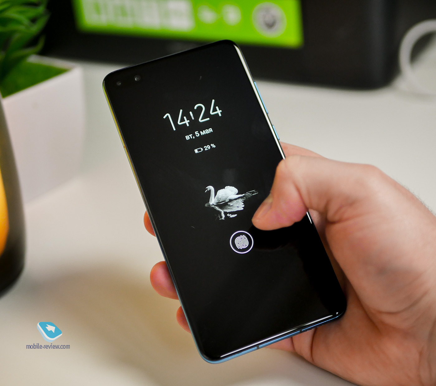 Огляд смартфона Huawei P40 – намагався бути компактним флагманом