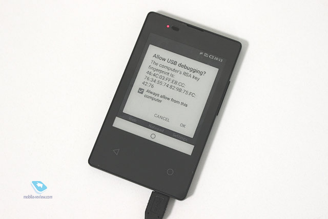 Avis de Kyocera CardPhone Smartphone KY -01L