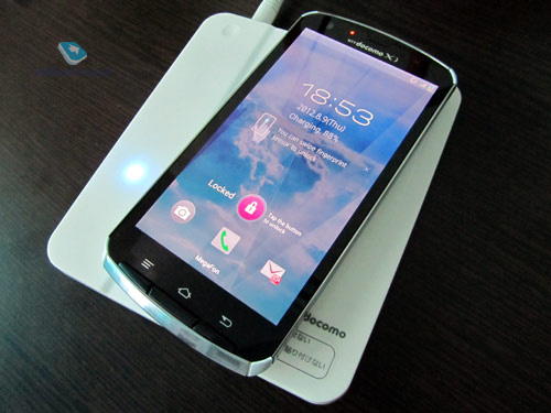 Mobile Review Com Obzor Smartfona Fujitsu Docomo F 10d Arrows X