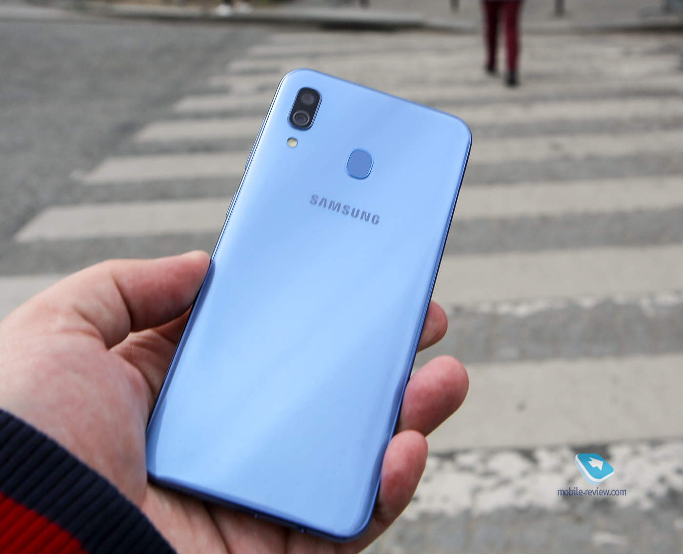 Samsung A30 2019 smartphone review