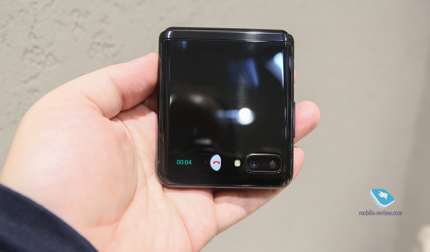 Erster Blick auf das Samsung Galaxy Z Flip ist das zweite Smartphone mit einem flexiblen Bildschirm