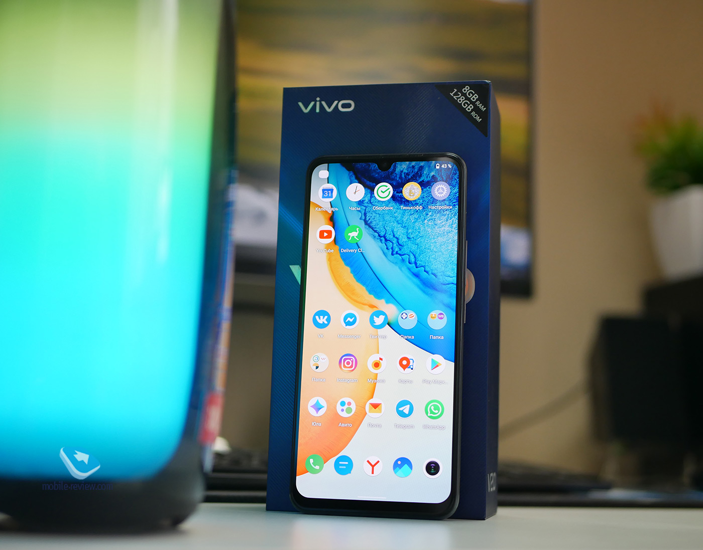 Обзор Vivo V20 – новый уровень создания селфи